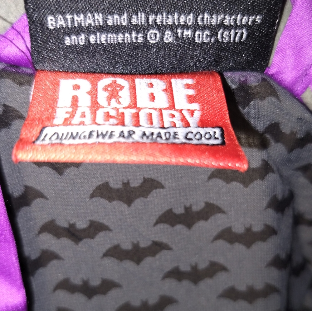 NWT S/M Robe Factory Polyester Batgirl Chiffon Robe - Picture 2 of 7